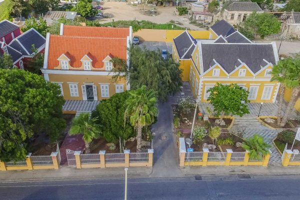 Curacao Real Estate Investments